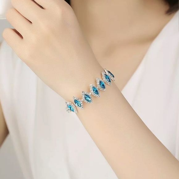 Jewelry - New beiver acid blue Crystal charm tennis bracelet